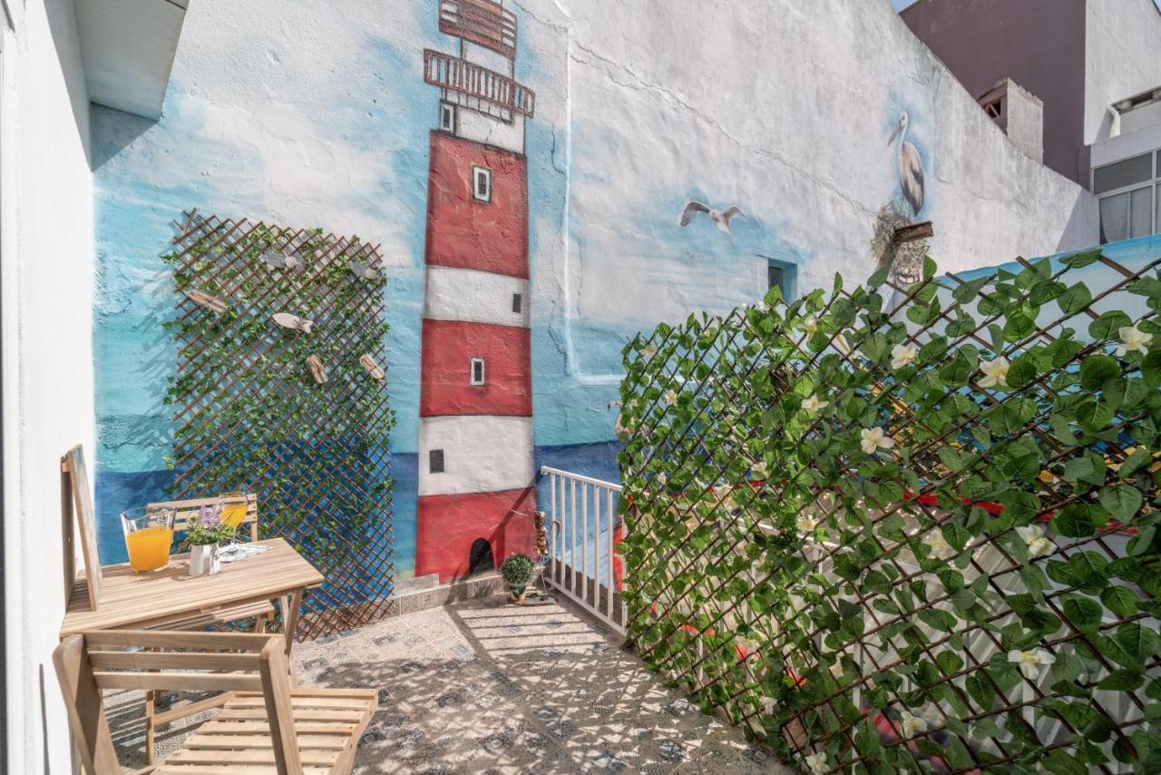 Apartment Main Street By Raspberry Cascade Faro
