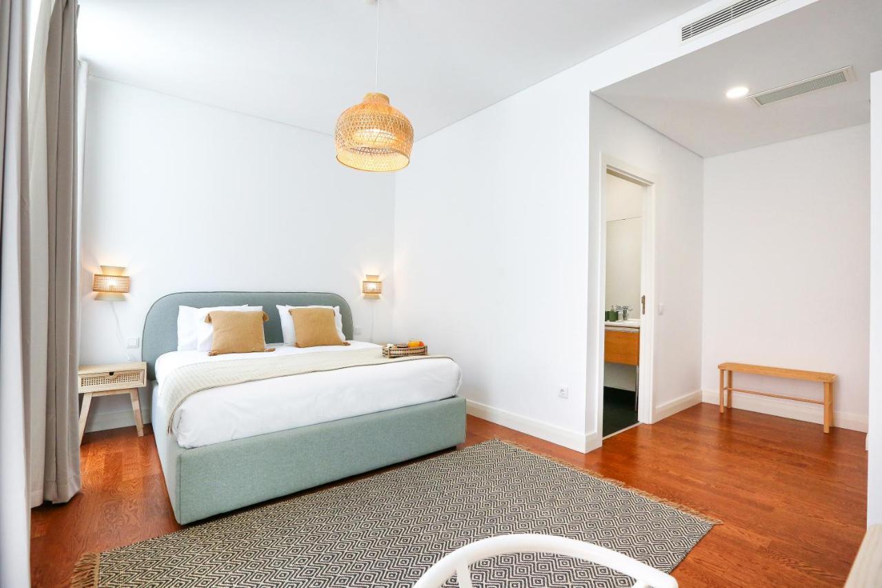 Endless Summer Apartment *