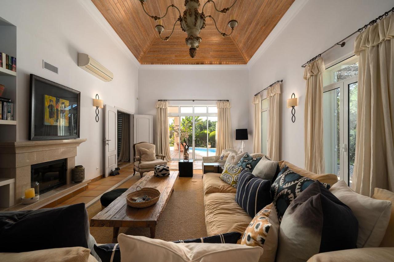 Anna - Vale De Lobo Villa