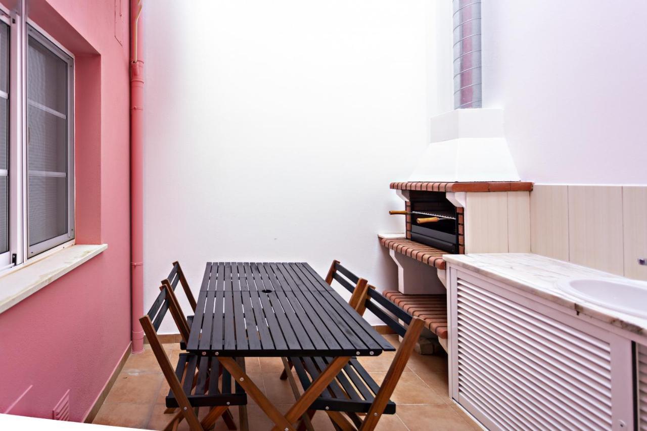 Pink House Holiday home *