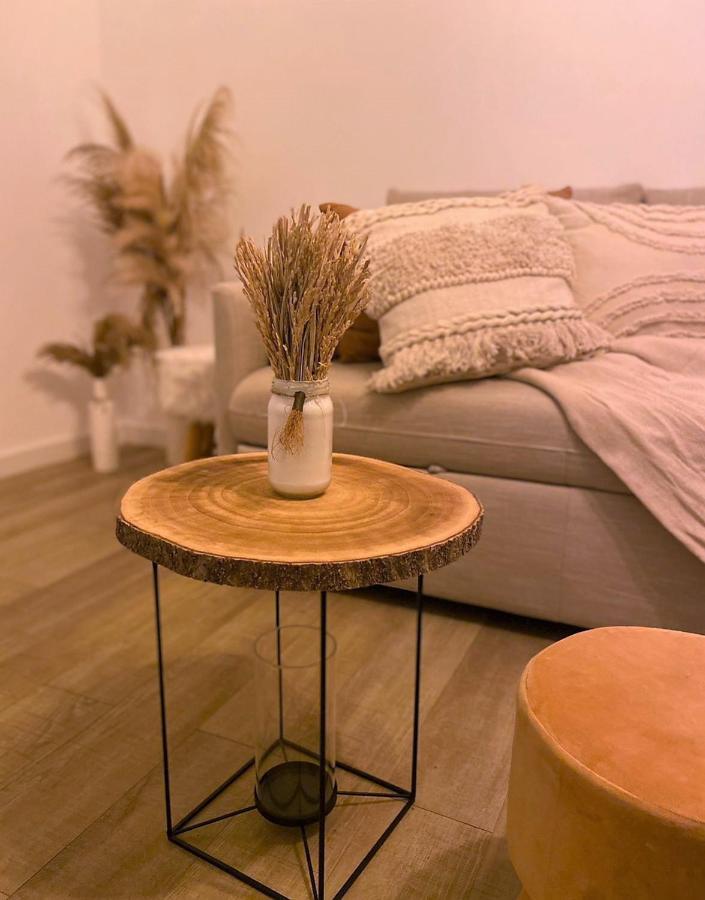 Cozy Boho House, Elegance & Comfort In Center Apartment *