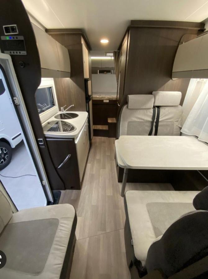 Botel Portugals Infinity - Autocaravana Luxo