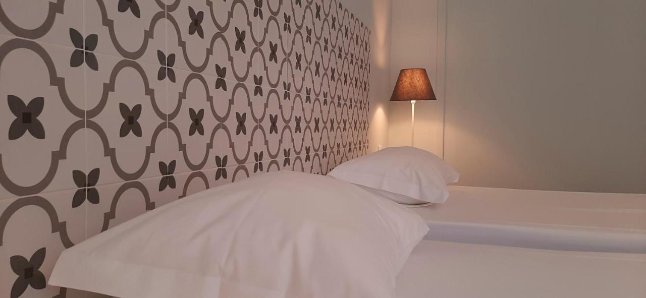 Hostel A Casa Da Arvore