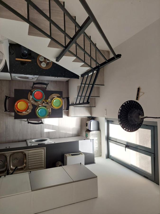 Casa Amarela: Conforto E Localizacao Perfeita!