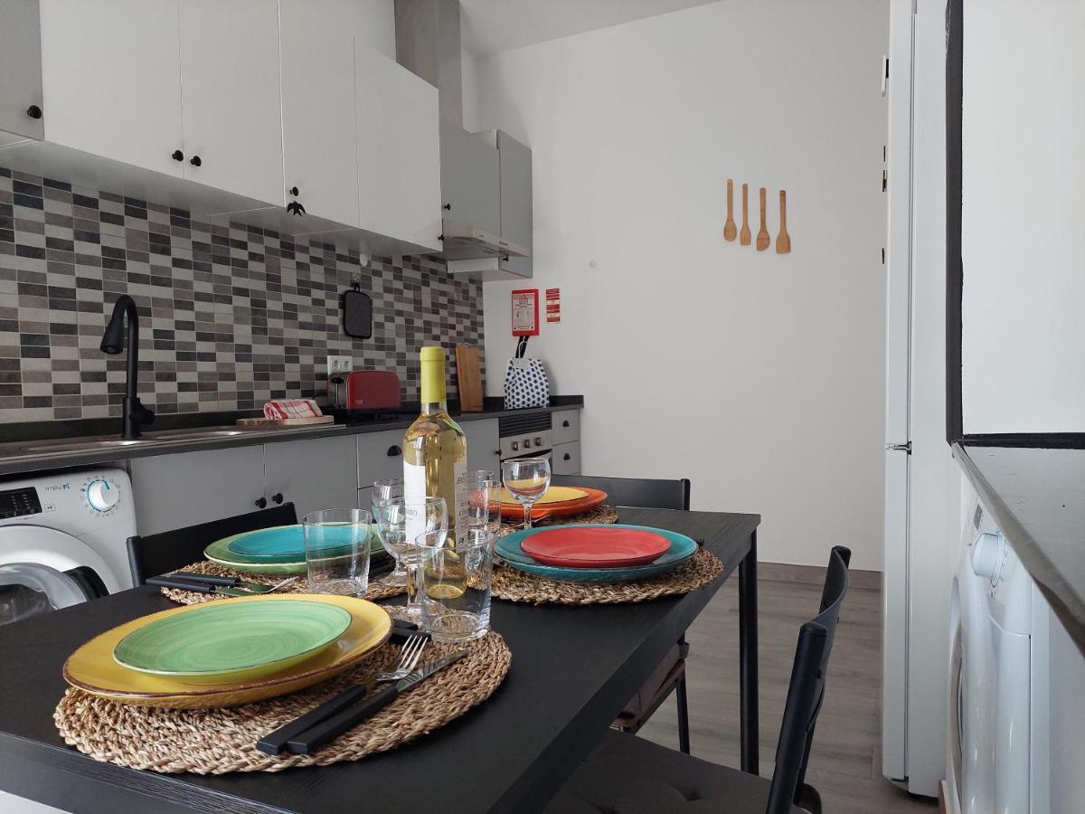 Casa Amarela: Conforto E Localizacao Perfeita!
