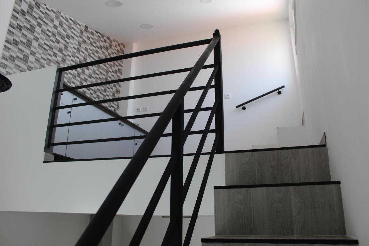 Casa Amarela: Conforto E Localizacao Perfeita! *