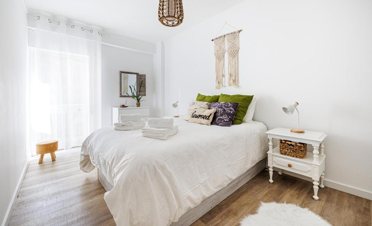 Cozy Boho House, Elegance & Comfort In Center Apartment *
