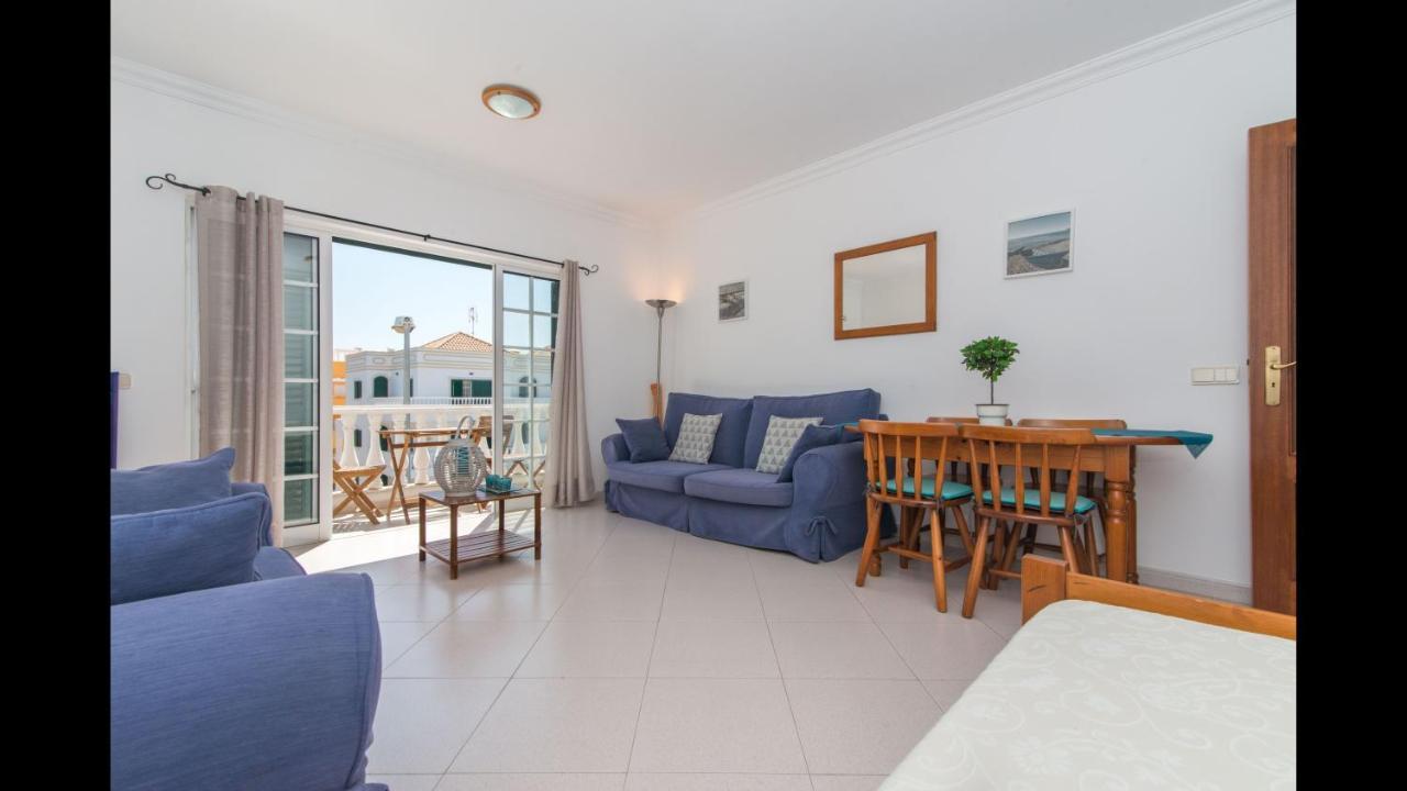Wifi, Terrace, Bbq, Air Con 8min Walk From The Marginal Of Apartment