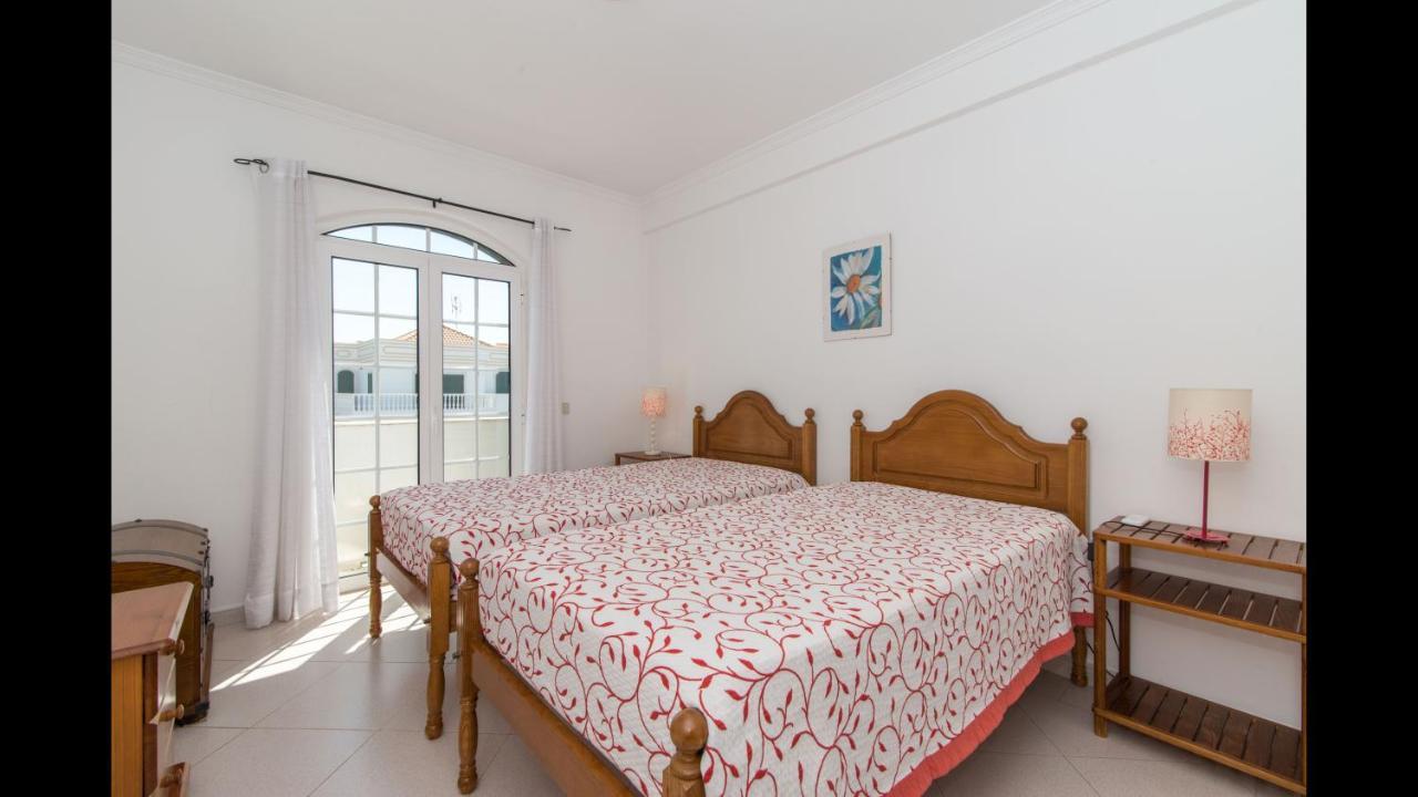 Wifi, Terrace, Bbq, Air Con 8min Walk From The Marginal Of Faro