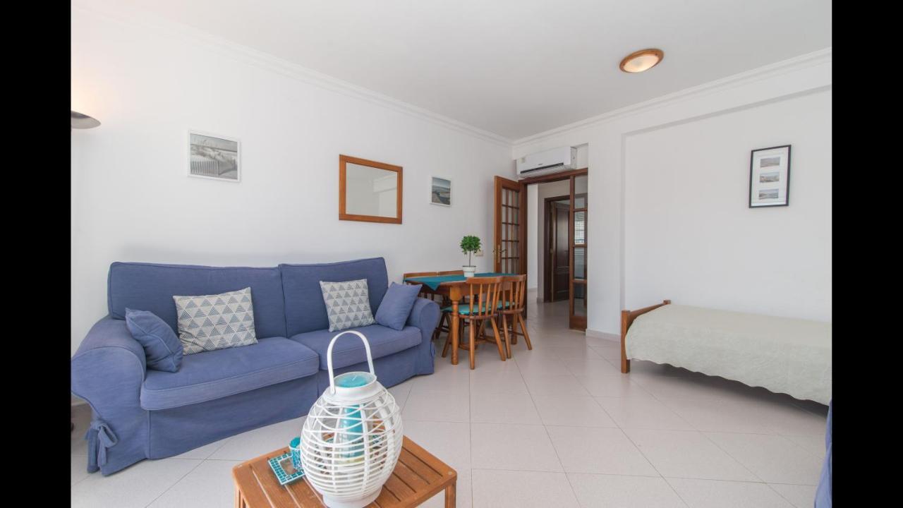 Wifi, Terrace, Bbq, Air Con 8min Walk From The Marginal Of Apartment Faro