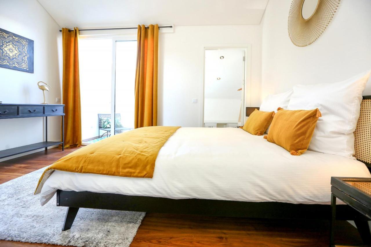 & Gorgeous - 3 Bedroom Getaway In The Heart Faro