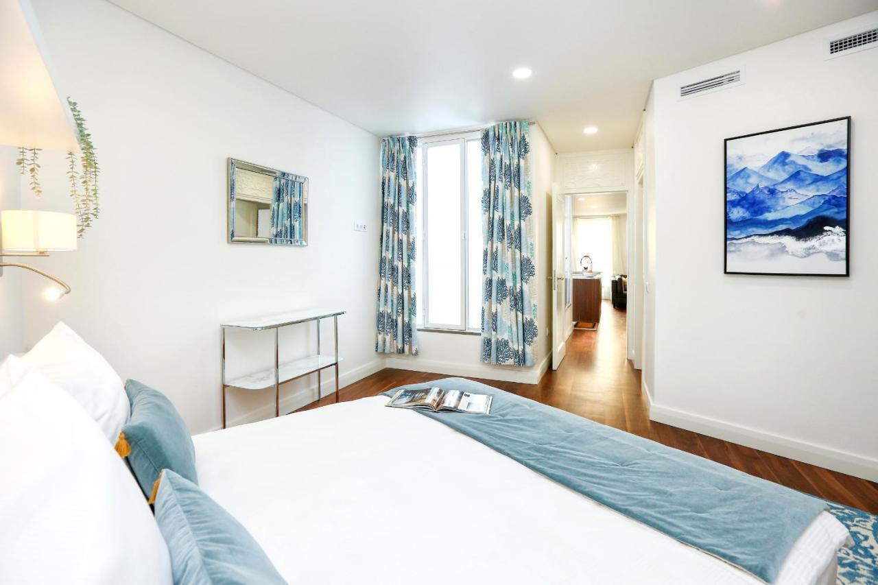 & Gorgeous - 3 Bedroom Getaway In The Heart *