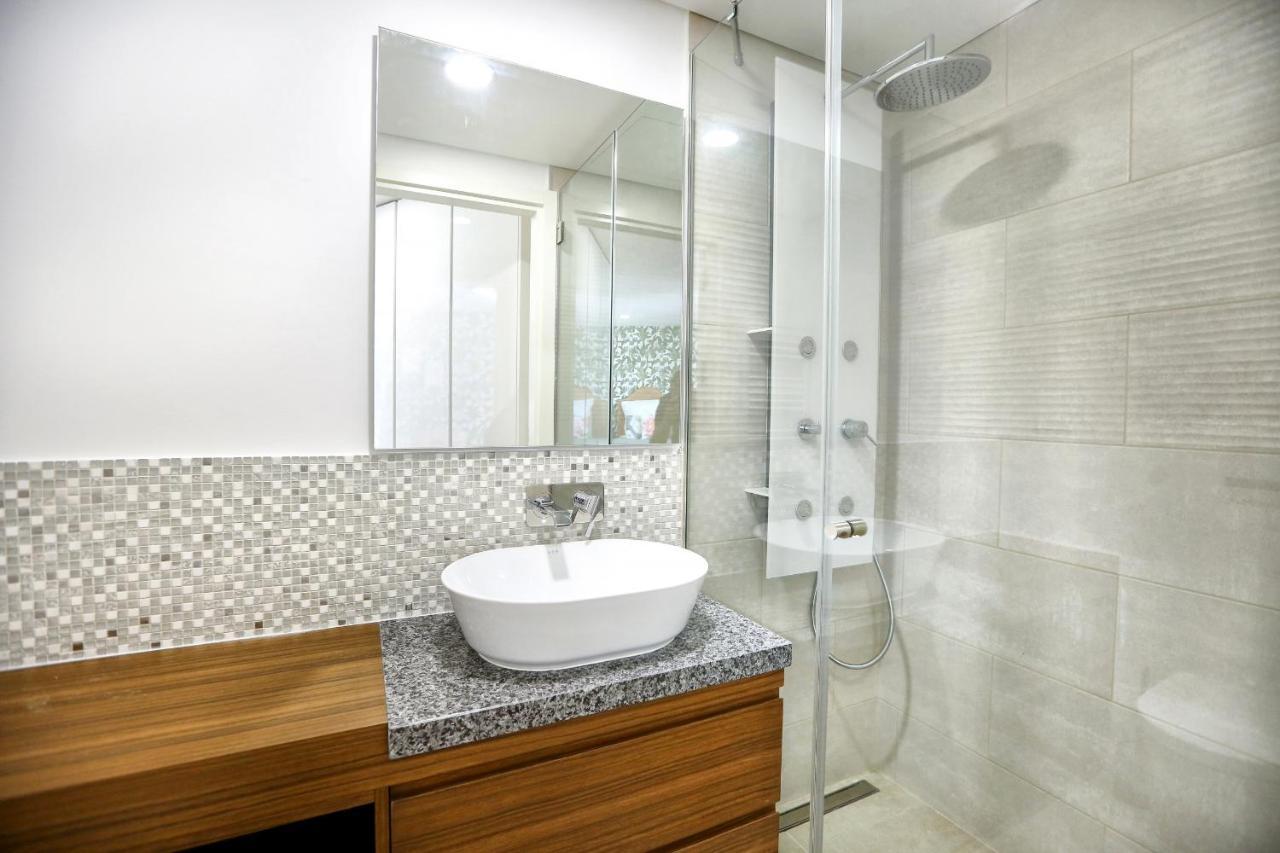 & Gorgeous - 3 Bedroom Getaway In The Heart *