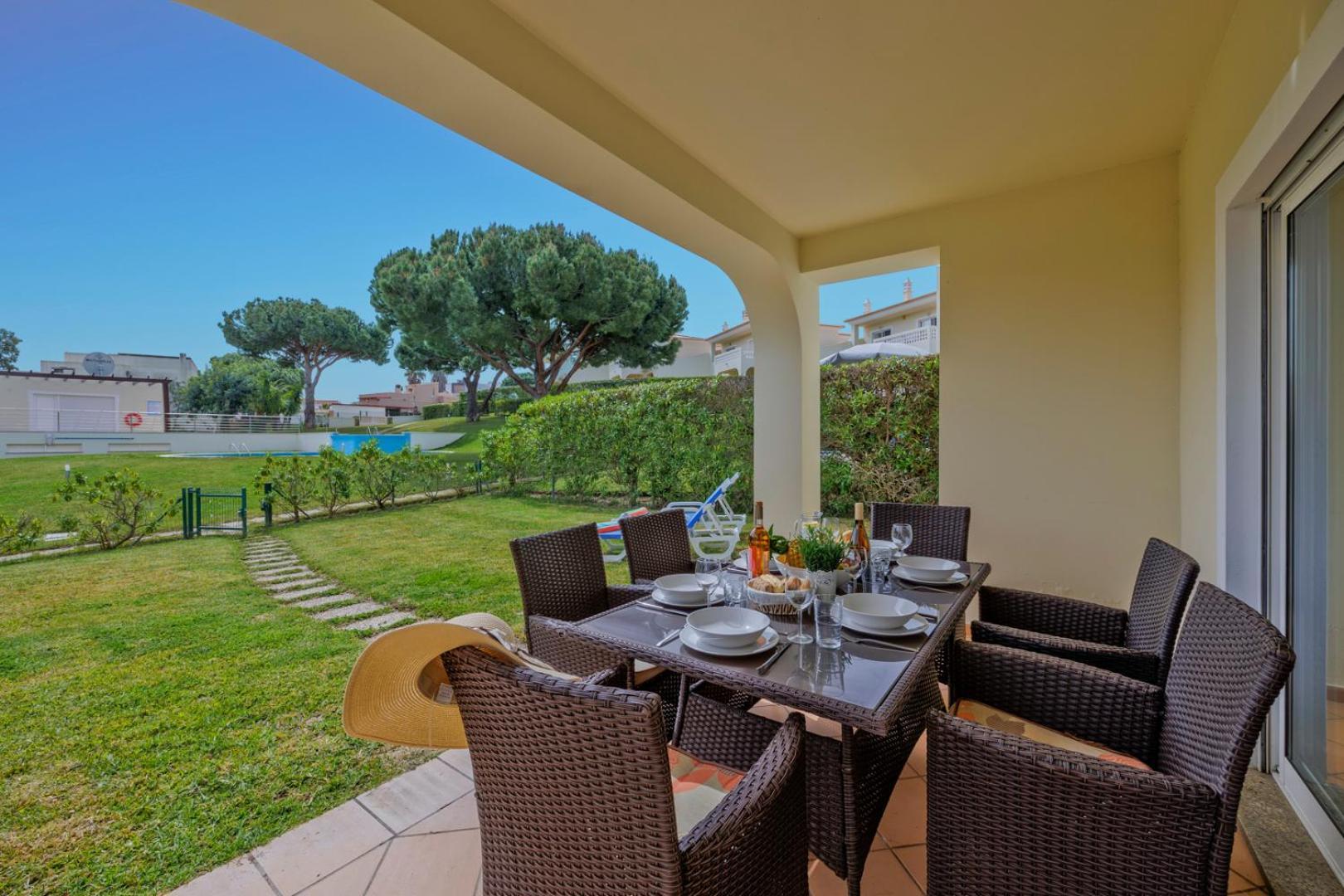 Tranquil Hideaway Olhos De Agua Holiday home