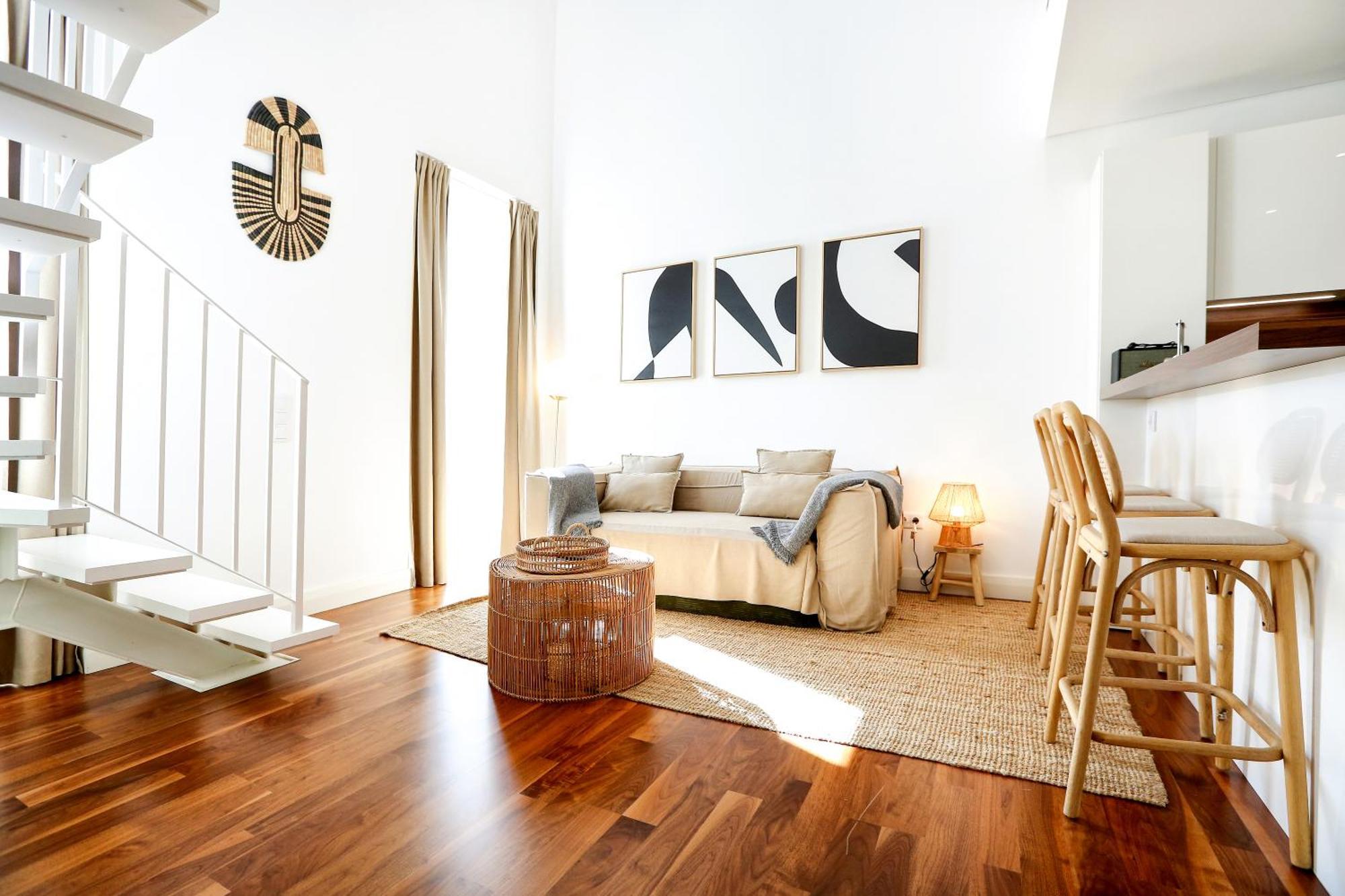 Vacation Time Apartment *