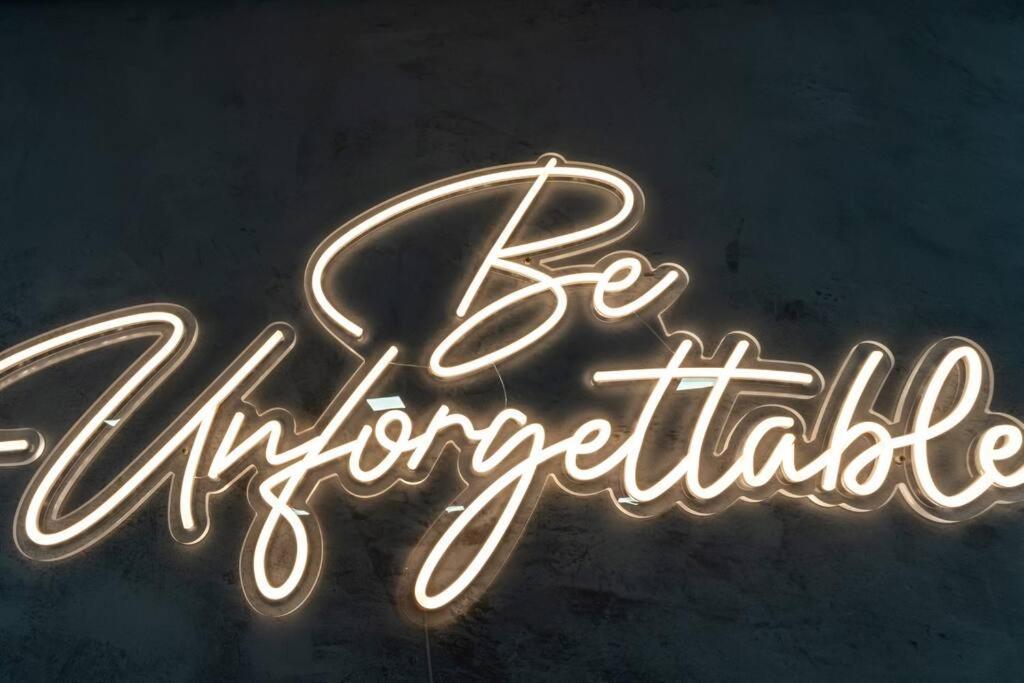 Be Unforgettable