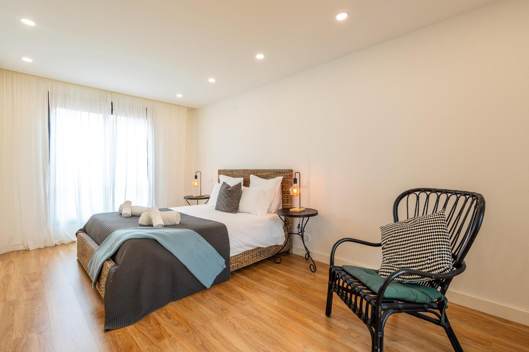 Apartment Compromisso 25 *
