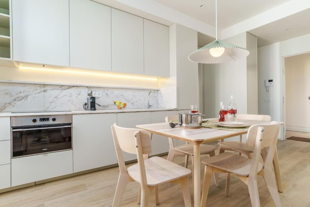 Modern & Cozy Mercado 21 Apartment *