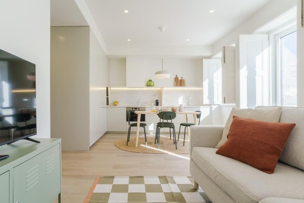 Modern & Bright Mercado 12 Apartment Faro