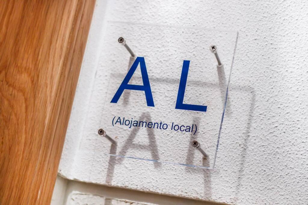Apartment Algarve Modern Flat Pool-parking-ac Nearby Faro