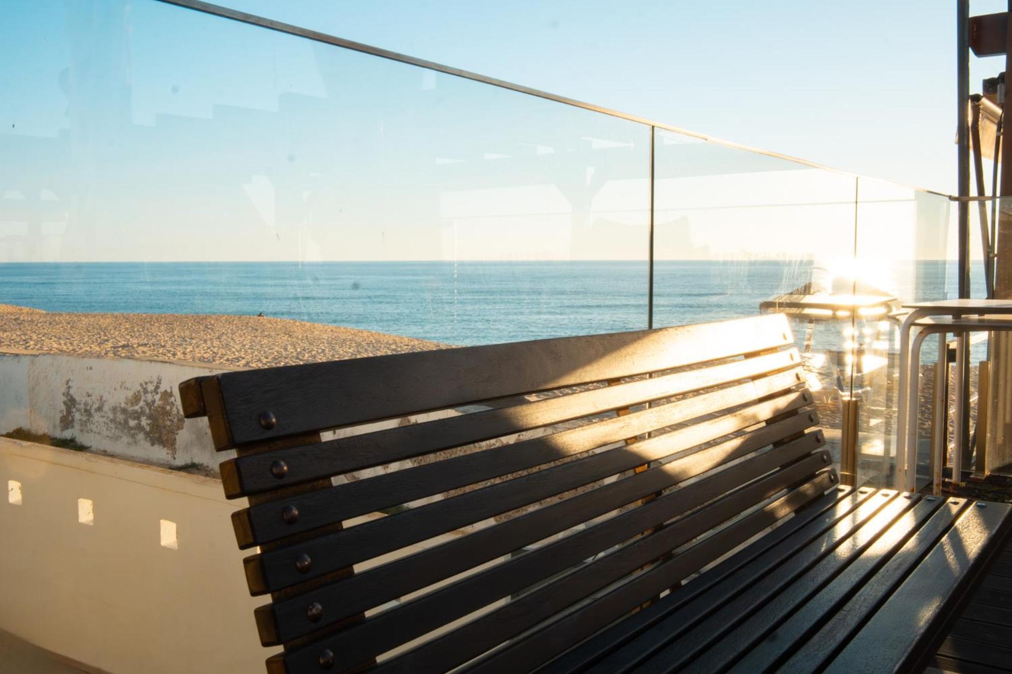 Wax Suite By The Sea *
