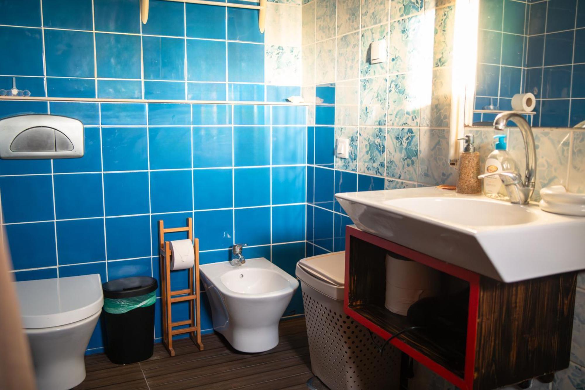 Wax Suite By The Sea