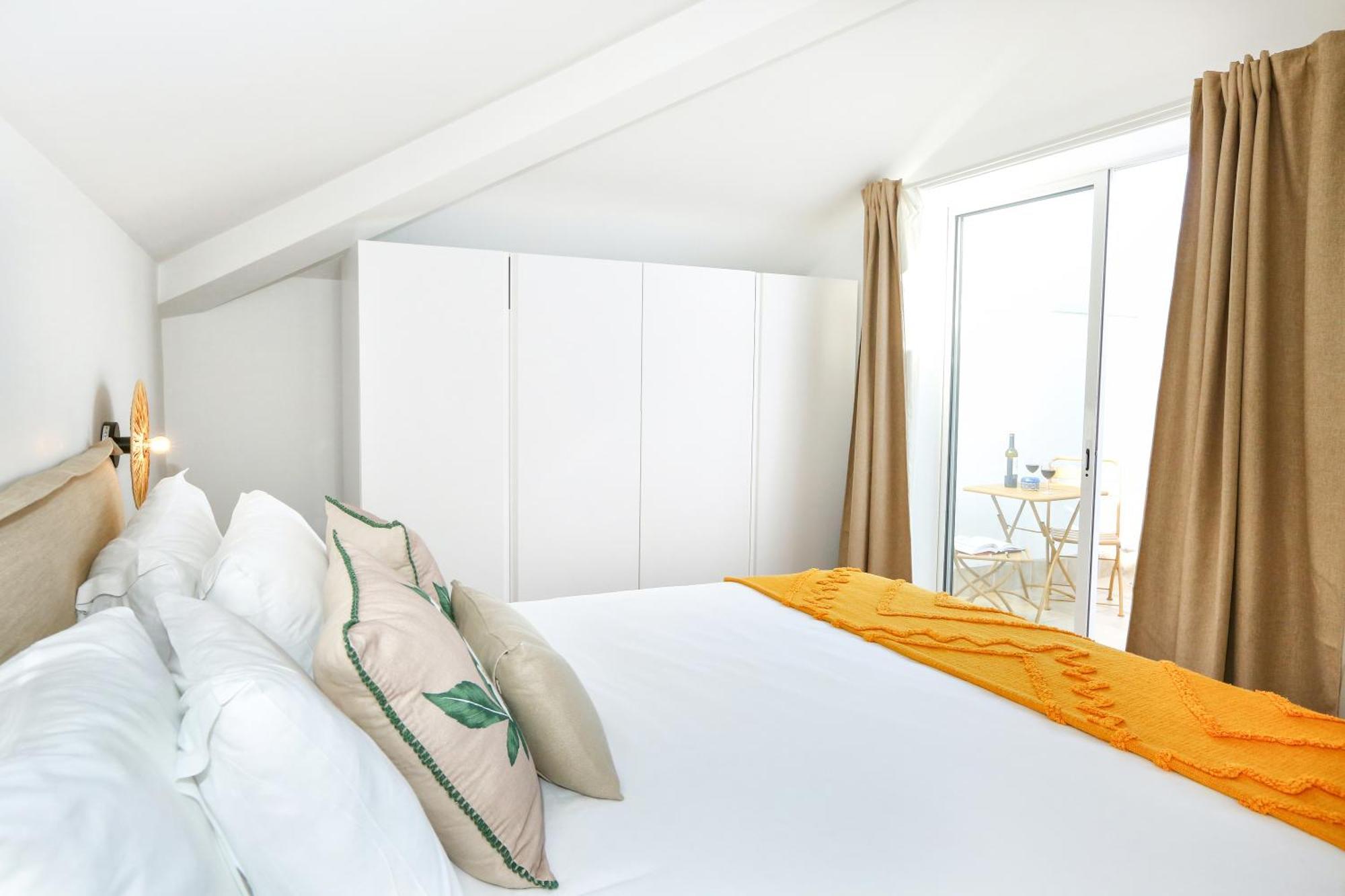 Apartment Ria Formosa Vista Duplex Charm In Downtown Faro