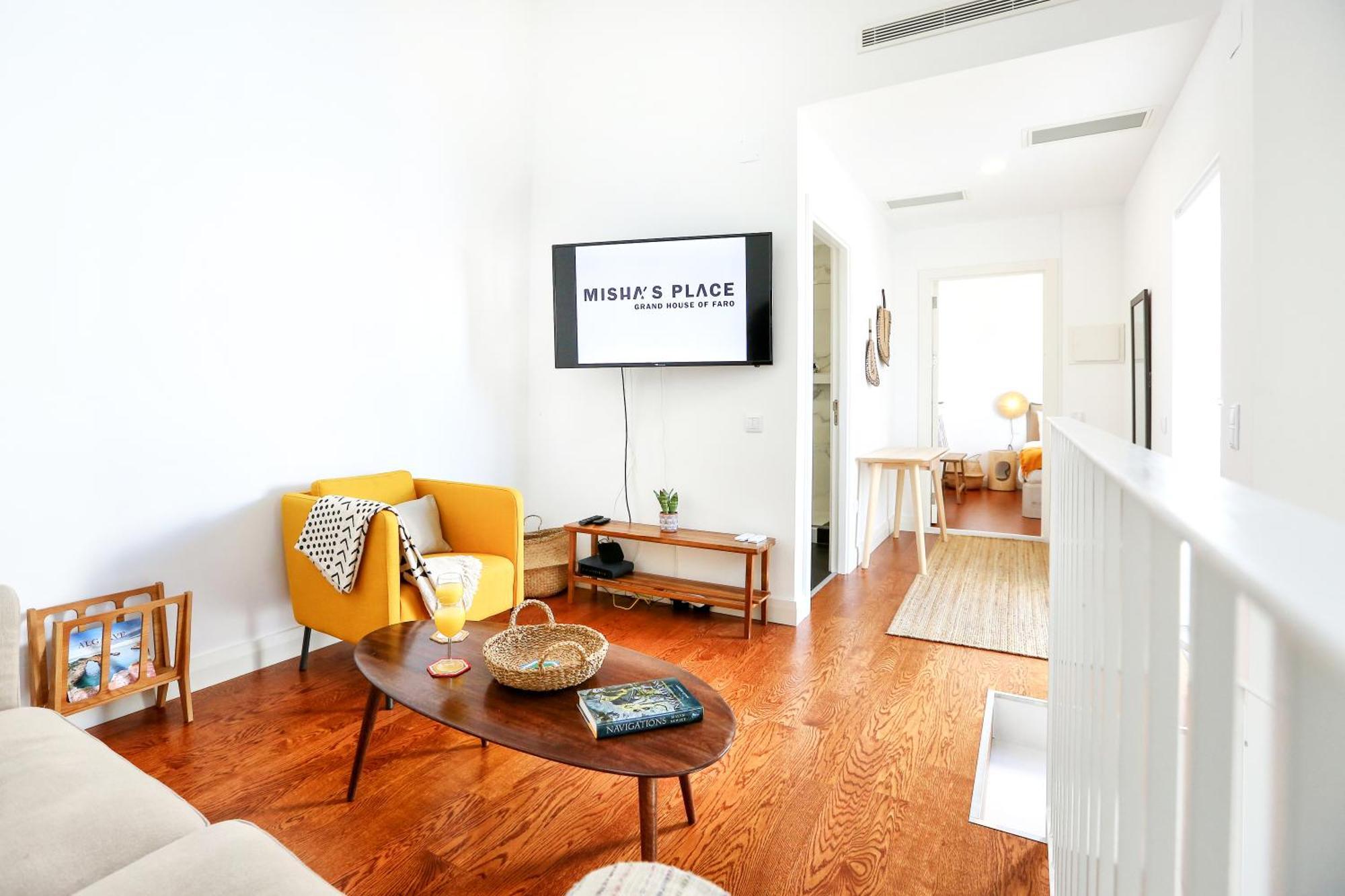 Apartment Ria Formosa Vista Duplex Charm In Downtown