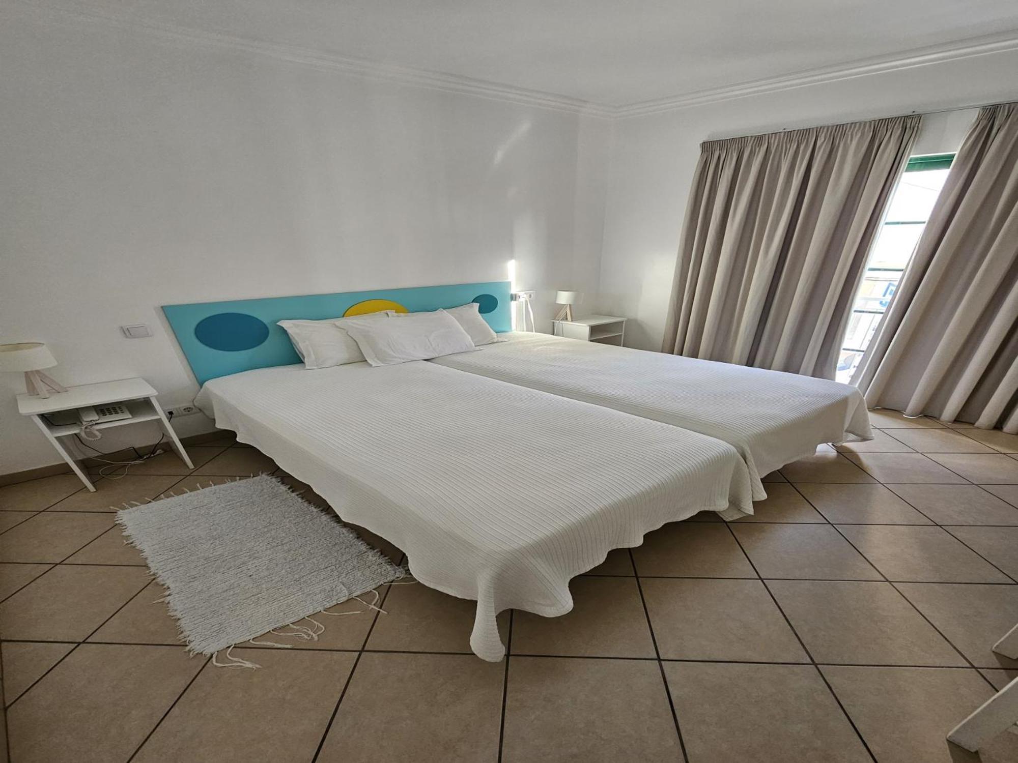 Hotel Adelaide