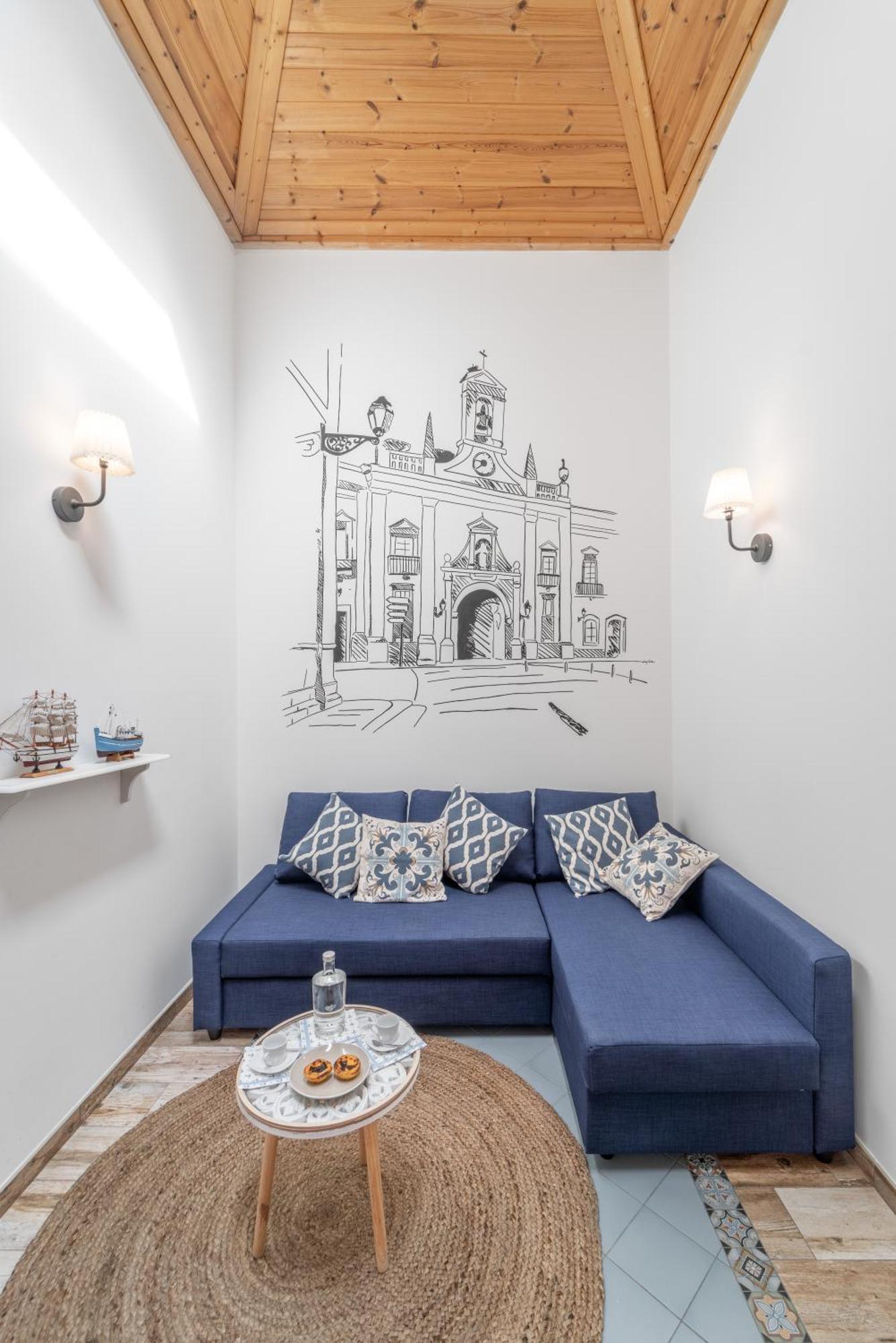 Main Street By Raspberry Cascade Apartment