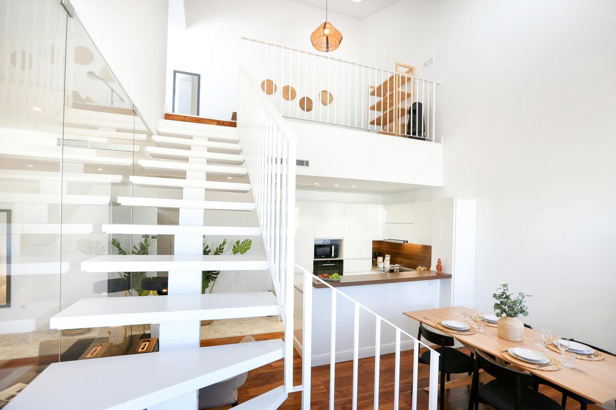 Zen & Tan Apartment *