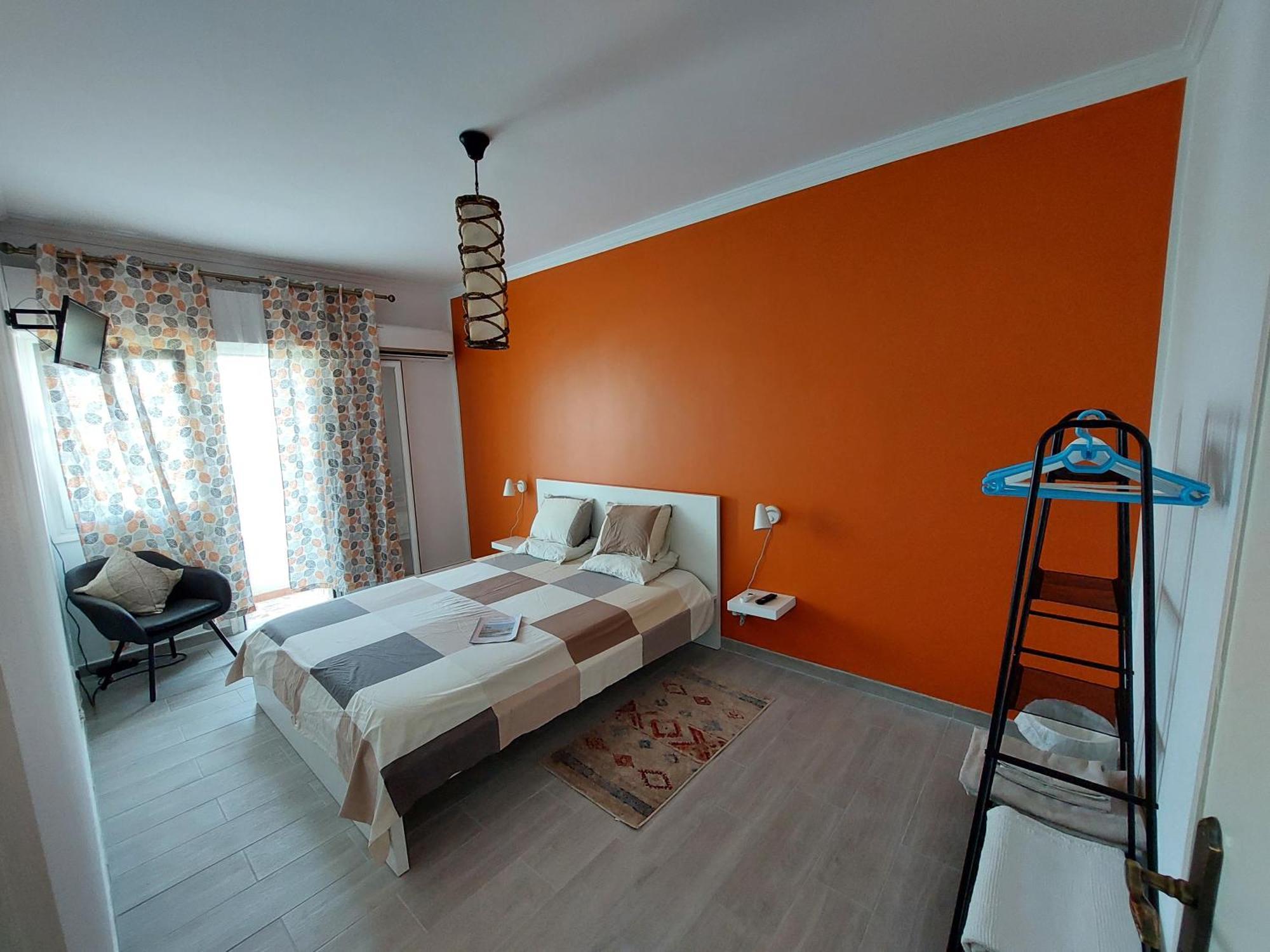 Al - Comfortable House