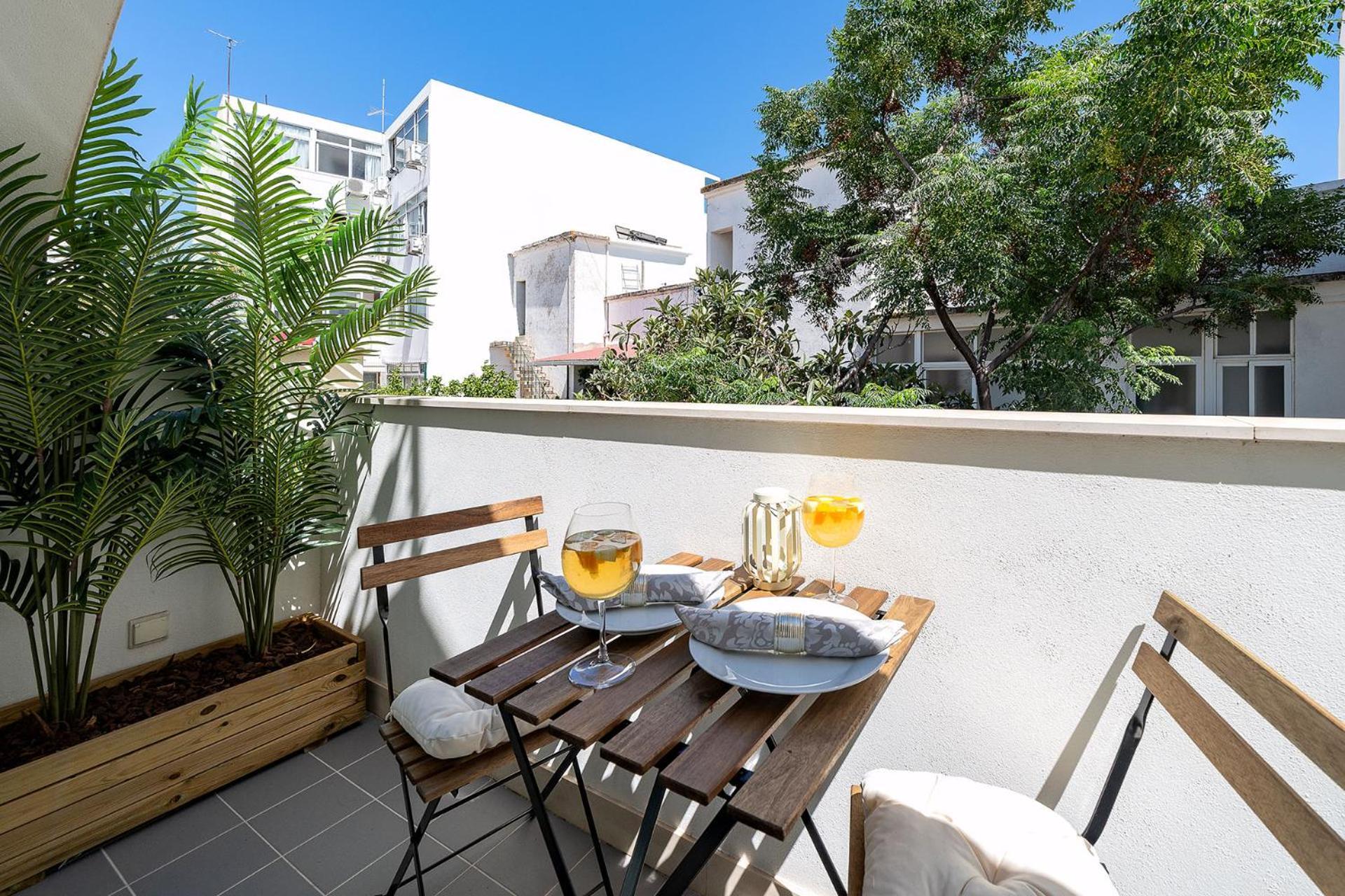 Downtown Pool House Faro