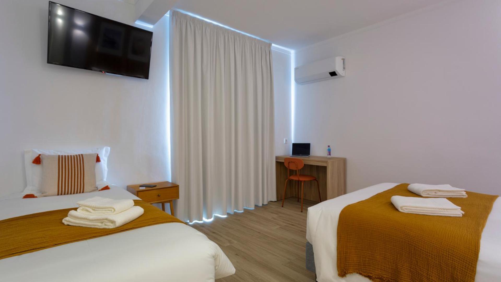 Hotel Made