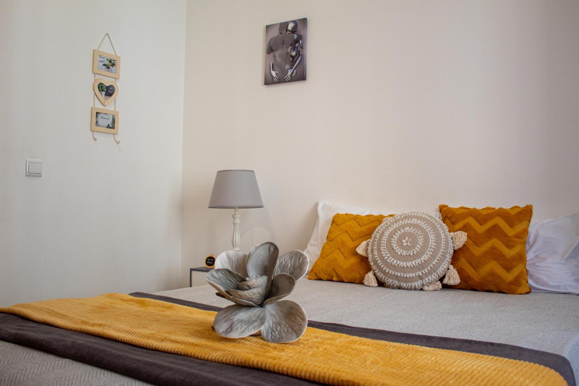 Casa Amarela - Conforto E Localizacao Central! * Faro