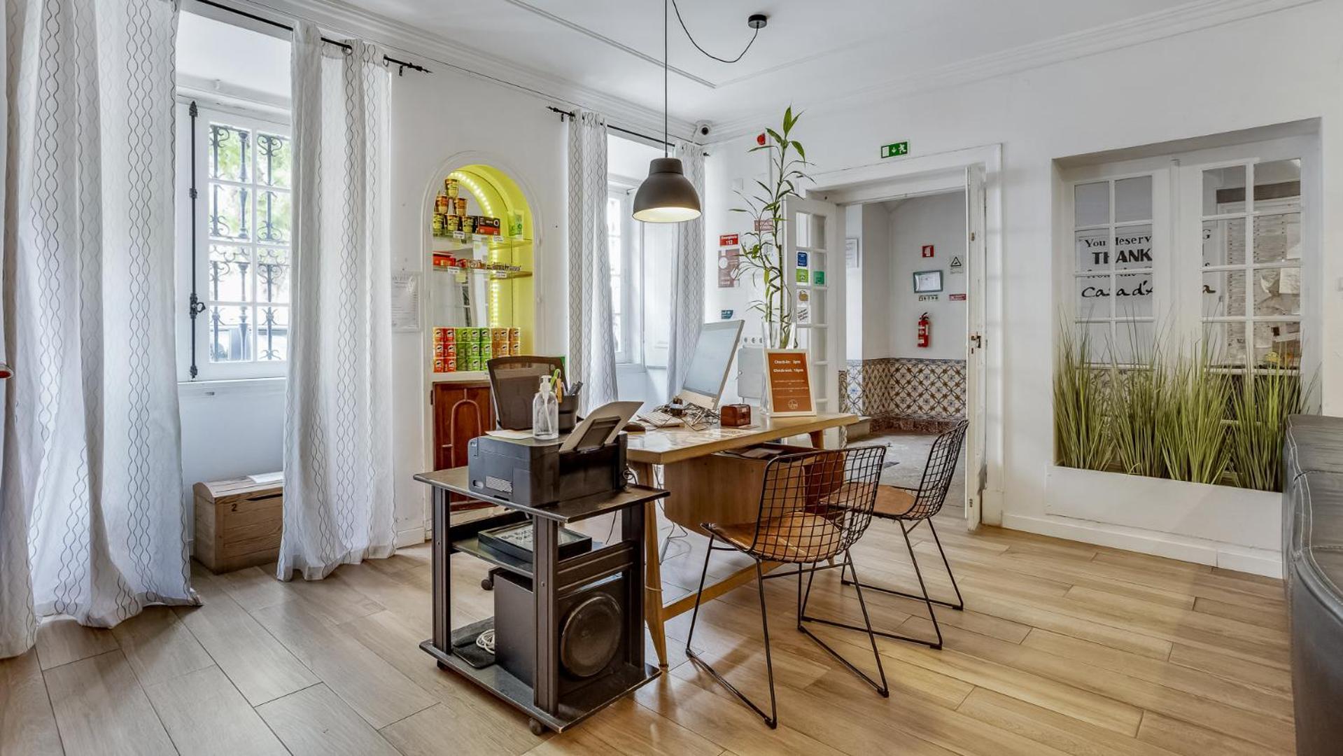 Casa D'alagoa Hostel