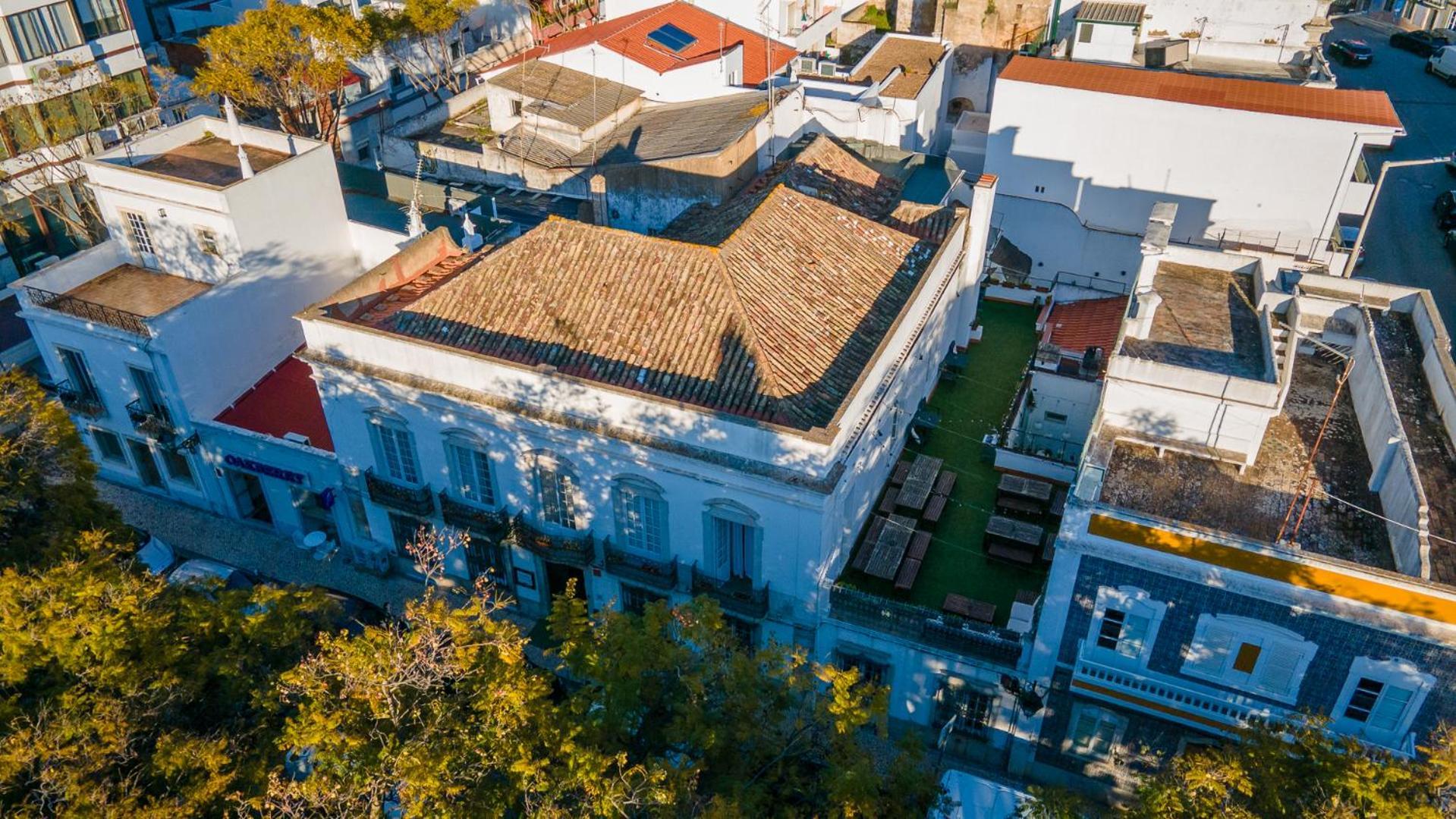 Casa D'alagoa Hostel