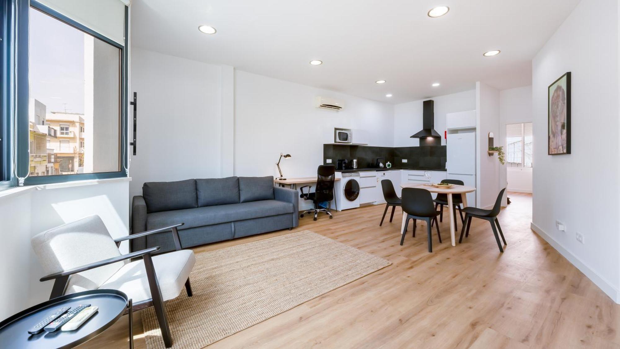 Modern Retreat 1 In By Lovelystay Apartment Faro