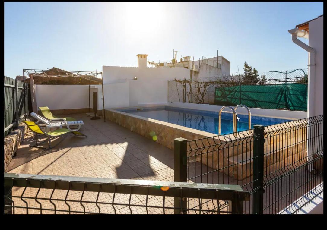 Blife Moustachya Private Homestay Faro