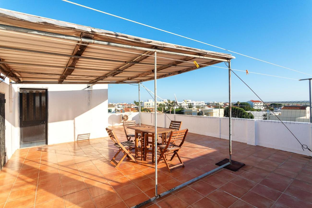 Homestay Blife Marya Private - Airport Faro