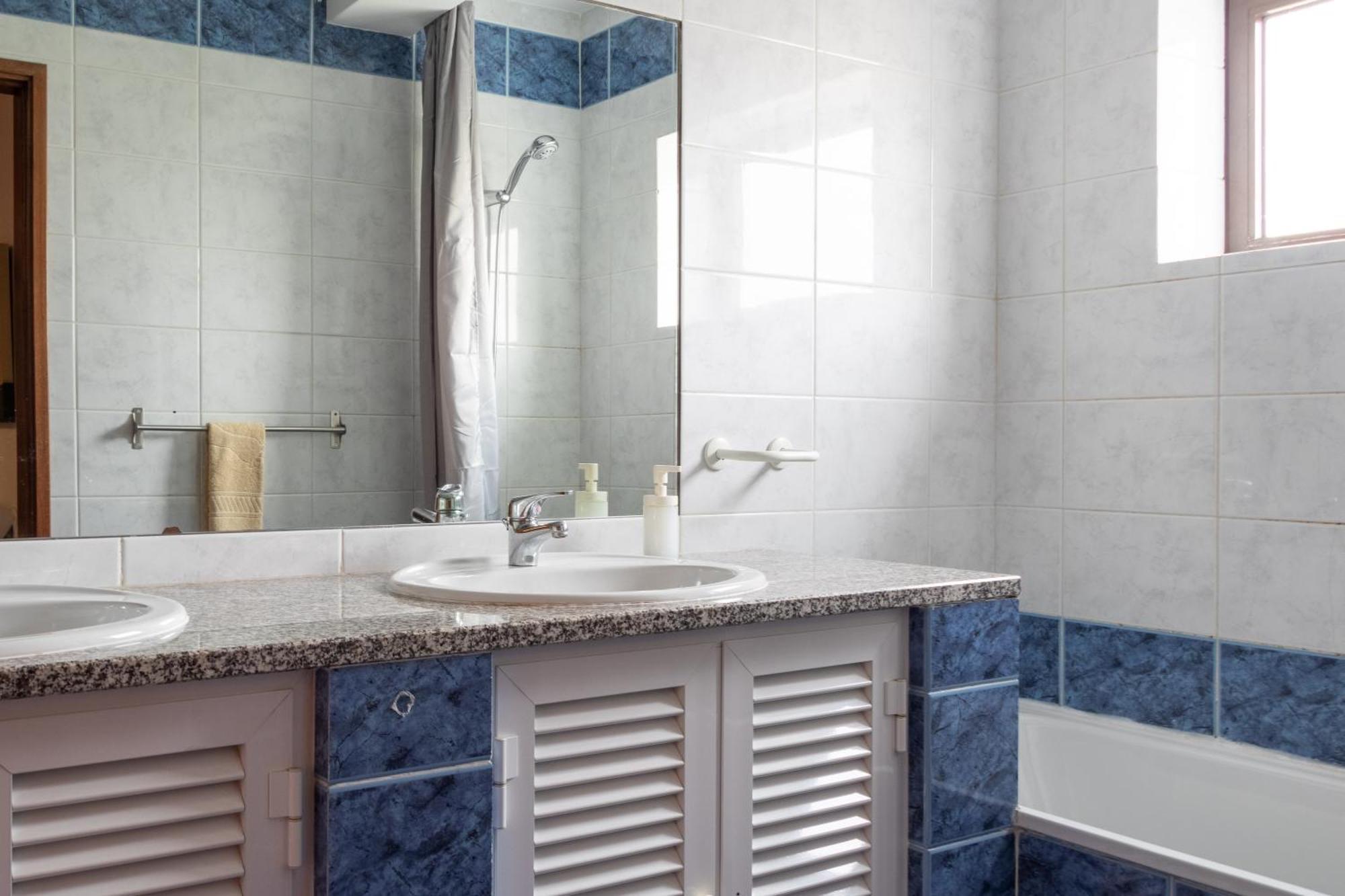 Blife Ricardya Private