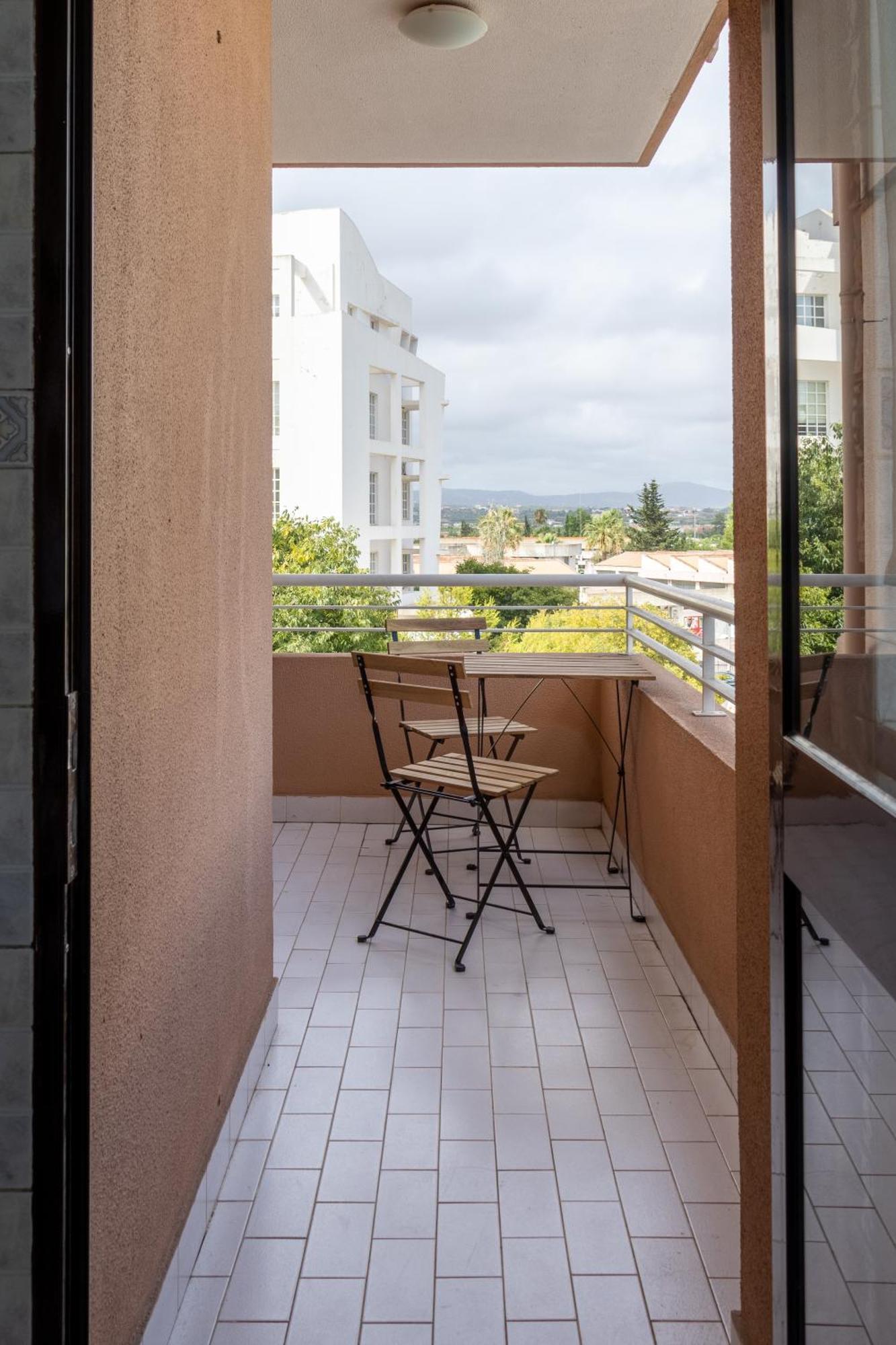Blife Ricardya Private