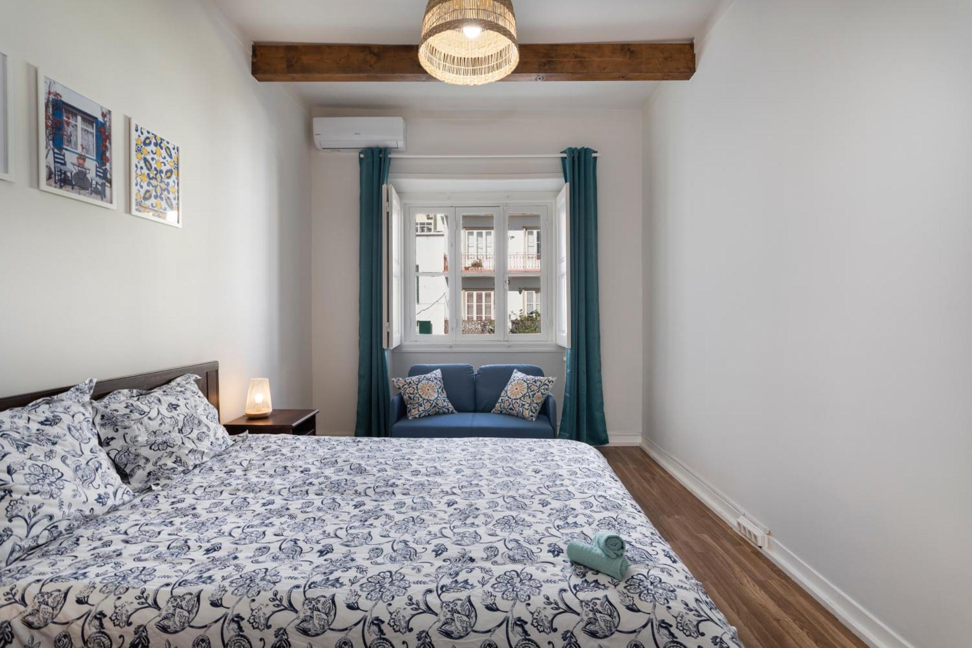 Lemon Apartment *