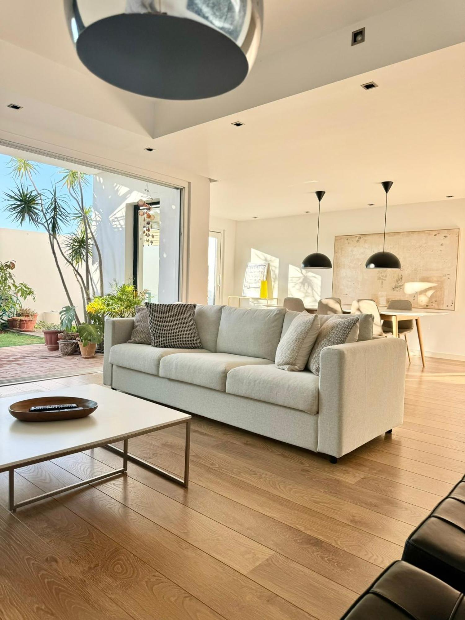 Narciso Townhouse Villa