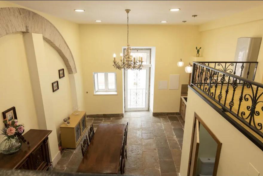 Grand 27 Apartment
