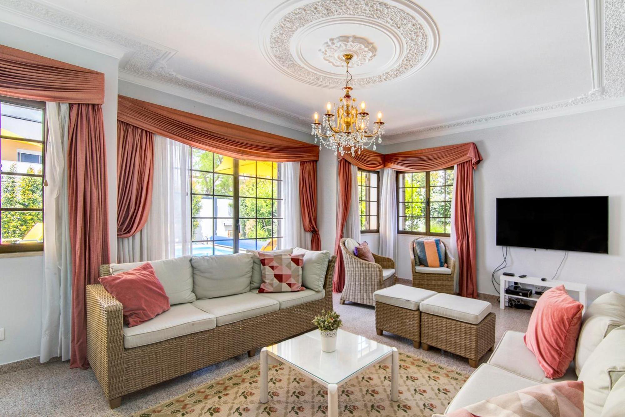 Sunshine House Villa