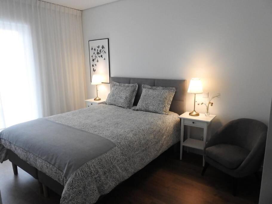 Black&light In Apartamento