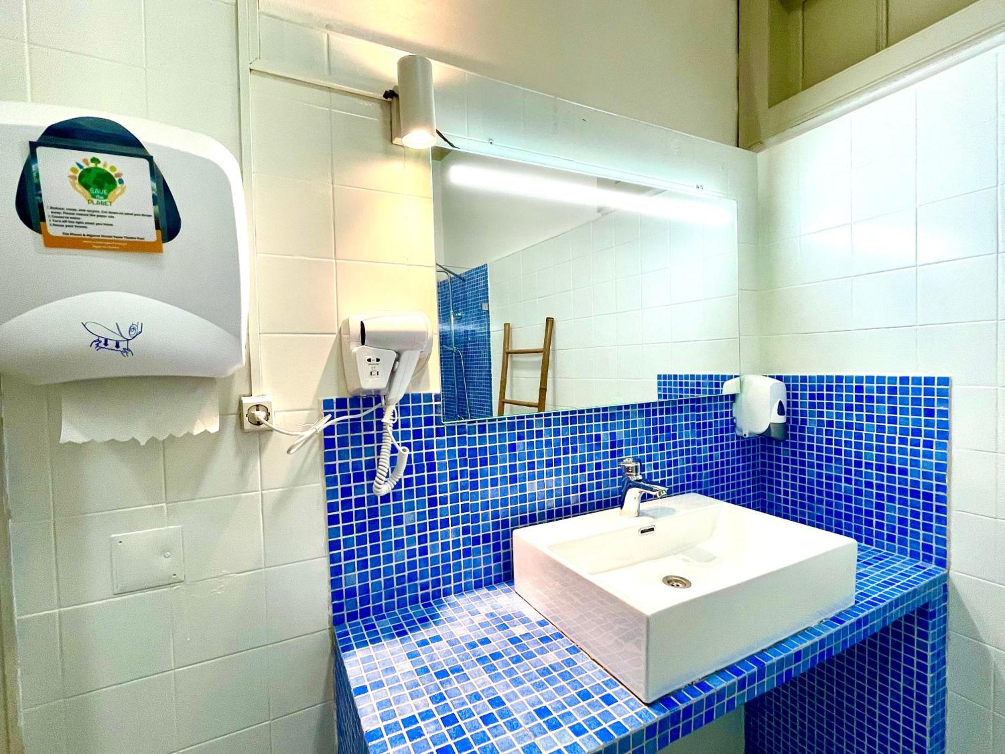 Algarve Hostel *