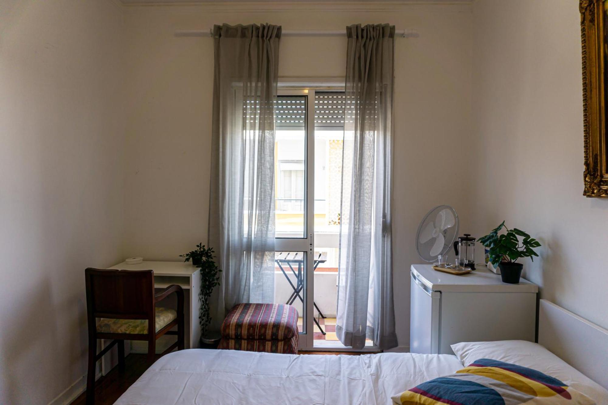Homestay Aconchego De Quartos No Centro De