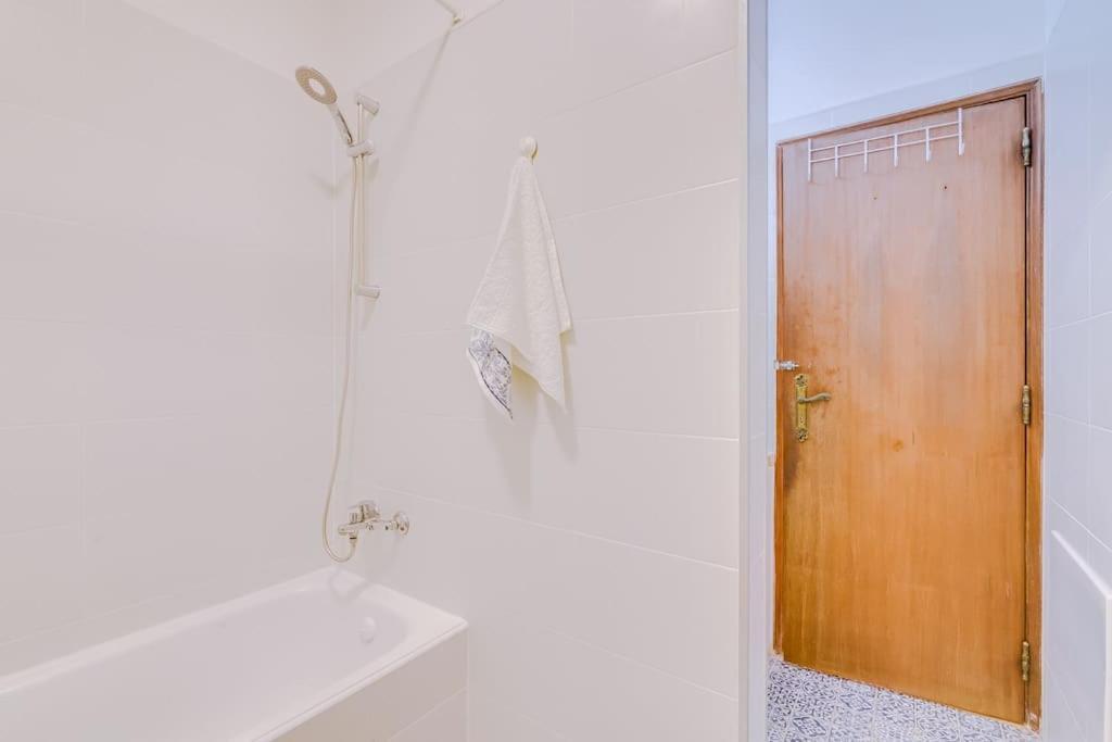 Spacious 2 Bedroom In